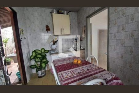 Casa à venda com 2 quartos, 164m² em Parque Brasília, Campinas