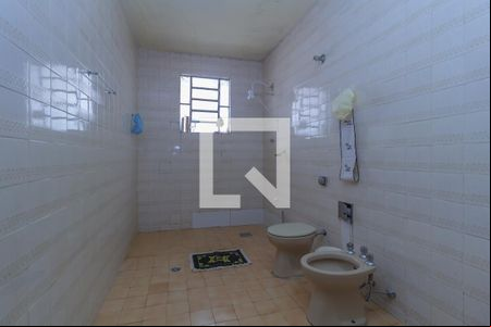 Banheiro de casa à venda com 4 quartos, 142m² em São Marcos, Belo Horizonte