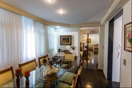 Sala 3 de apartamento para alugar com 4 quartos, 163m² em Santo Antônio, Belo Horizonte