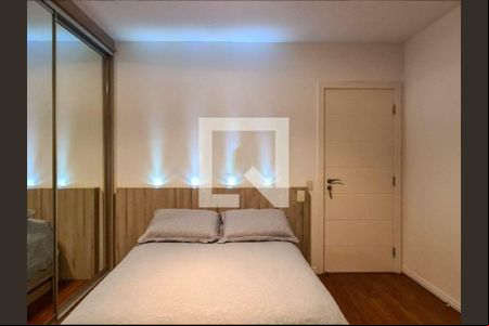 Casa à venda com 4 quartos, 720m² em Barra da Tijuca, Rio de Janeiro