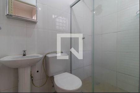 Banheiro de kitnet/studio para alugar com 1 quarto, 30m² em Cidade Universitária, Campinas