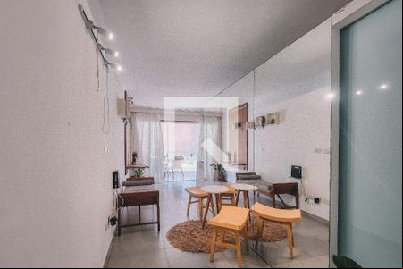 Sala de kitnet/studio para alugar com 1 quarto, 75m² em Piatã, Salvador