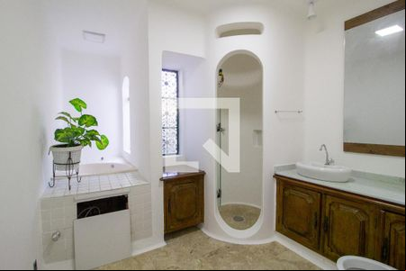 Banheiro da Suíte de casa para alugar com 3 quartos, 250m² em Jardim Vergueiro, Sorocaba