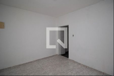 Quarto/Sala de casa para alugar com 1 quarto, 30m² em Parque São Luís, São Paulo