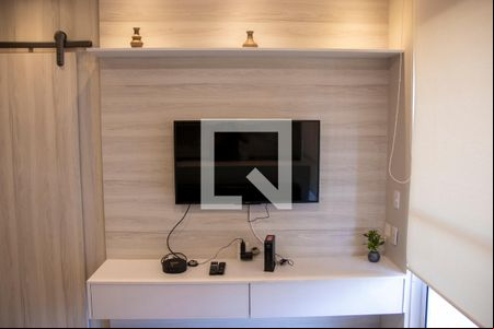 Sala de apartamento para alugar com 1 quarto, 45m² em Jardim Goiás, Goiânia