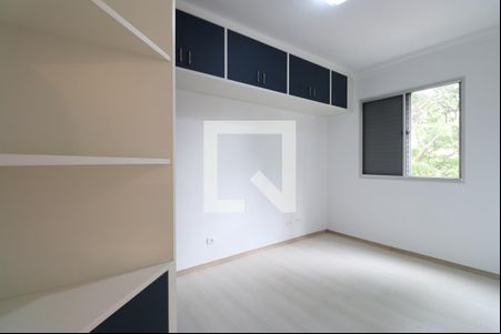 Quarto 1 de apartamento para alugar com 2 quartos, 54m² em Alto de Pinheiros, São Paulo