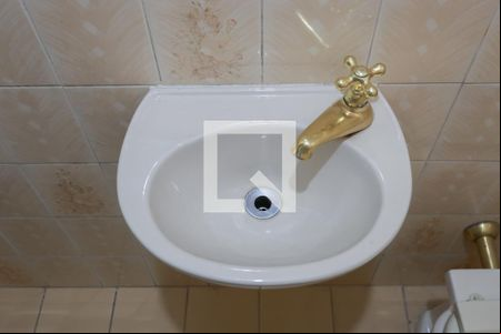 Lavabo de casa à venda com 3 quartos, 110m² em Santa Teresinha, São Paulo