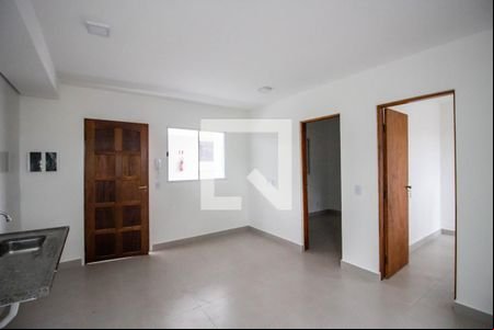 Sala/Cozinha de apartamento para alugar com 2 quartos, 40m² em Vila Taquari, São Paulo