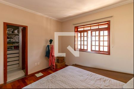 Quarto de casa à venda com 3 quartos, 459m² em Engenho Nogueira, Belo Horizonte