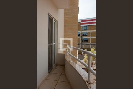 Sacada de apartamento para alugar com 3 quartos, 75m² em Parque das Flores, Campinas