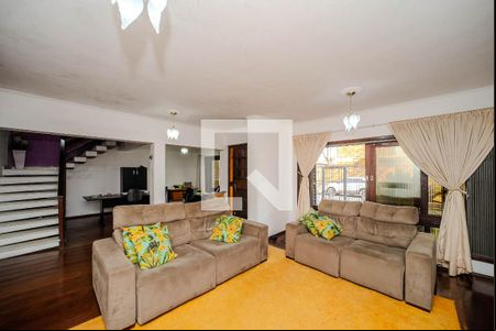 Sala de casa para alugar com 3 quartos, 287m² em Sarandi, Porto Alegre
