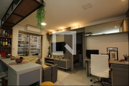 Sala de apartamento para alugar com 1 quarto, 39m² em Vila Andrade, São Paulo