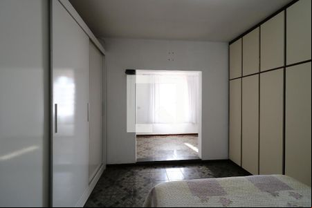 Quarto 1 de casa para alugar com 3 quartos, 290m² em Vila Palmares, Santo André