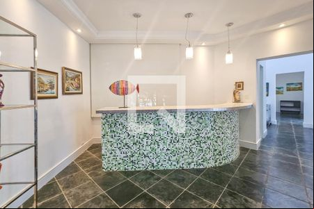 Sala de casa de condomínio para alugar com 3 quartos, 400m² em Jardim Acapulco, Guarujá
