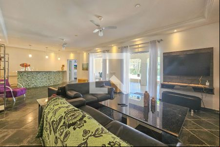 Sala de casa de condomínio para alugar com 3 quartos, 400m² em Jardim Acapulco, Guarujá