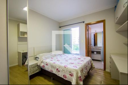 Quarto 1 - Suíte de casa à venda com 3 quartos, 212m² em Vila Assunção, Santo André