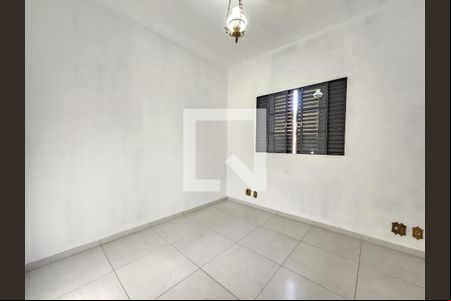Quarto 2 de casa à venda com 3 quartos, 190m² em Esplanada, Belo Horizonte