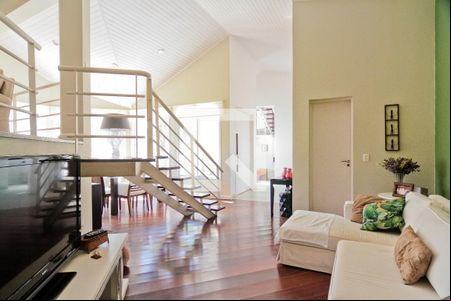 Sala de casa para alugar com 4 quartos, 450m² em City América, São Paulo