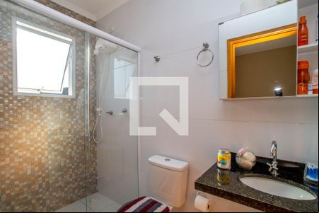 Banheiro da Suíte de casa para alugar com 3 quartos, 4000m² em Jardim Célia, Guarulhos