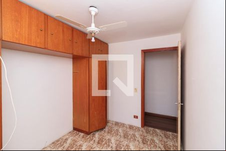 Quarto 1 de apartamento para alugar com 2 quartos, 48m² em Vila Albertina, São Paulo