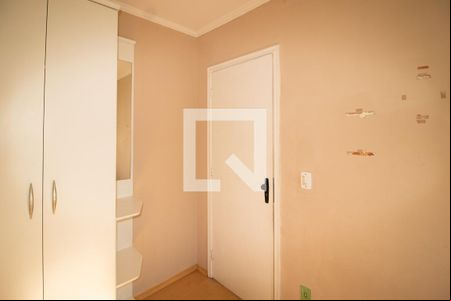 Quarto 1 de apartamento para alugar com 2 quartos, 56m² em Vila Mazzei, São Paulo