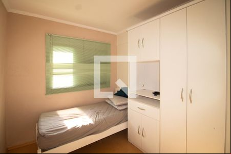 Quarto 1 de apartamento para alugar com 2 quartos, 56m² em Vila Mazzei, São Paulo