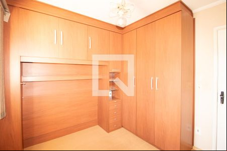Quarto 2 de apartamento para alugar com 2 quartos, 56m² em Vila Mazzei, São Paulo