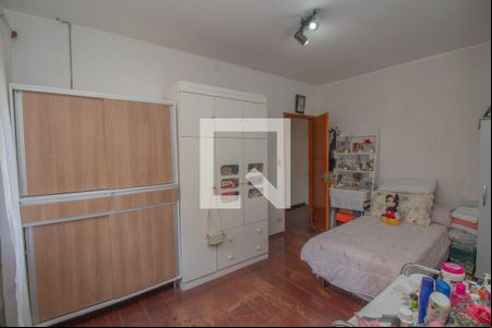 Sala  de casa à venda com 3 quartos, 300m² em Vila Industrial, São Paulo
