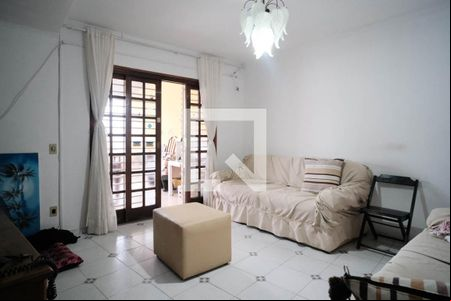 Sala de casa à venda com 4 quartos, 200m² em Jardim Brasilia, São Paulo