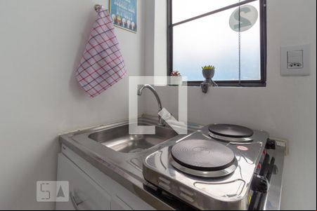 Kitnet/Studio para alugar com 1 quarto, 10m² em Vila Osasco, Osasco