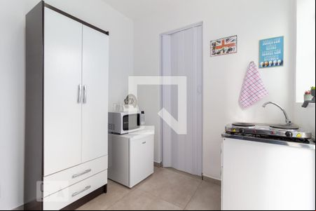 Kitnet/Studio para alugar com 1 quarto, 10m² em Vila Osasco, Osasco