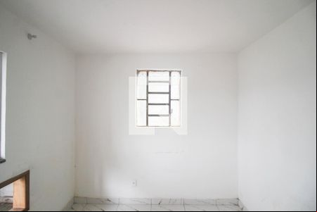 Quarto de apartamento para alugar com 1 quarto, 35m² em Comendador Soares, Nova Iguaçu