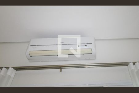 Sala de casa para alugar com 4 quartos, 416m² em Nova Campinas, Campinas