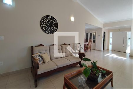 Sala de Estar de casa à venda com 3 quartos, 320m² em Jardim Santa Marcelina , Campinas