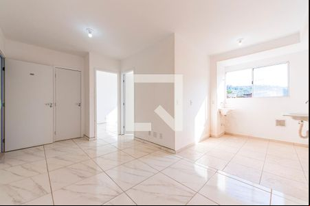 Sala de apartamento para alugar com 2 quartos, 38m² em Jardim Irene, Santo André