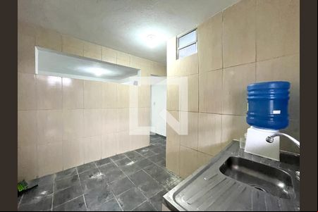 Cozinha de casa de condomínio para alugar com 1 quarto, 20m² em Jabaquara, São Paulo