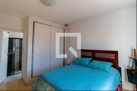 Quarto de apartamento à venda com 4 quartos, 280m² em Barroca, Belo Horizonte