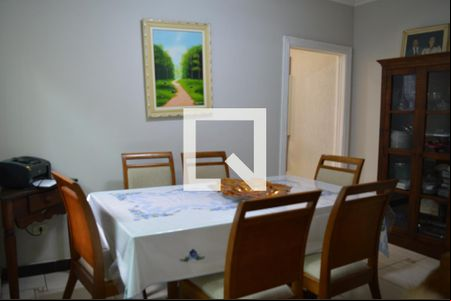 Casa à venda com 5 quartos, 350m² em Arvoredo, Contagem