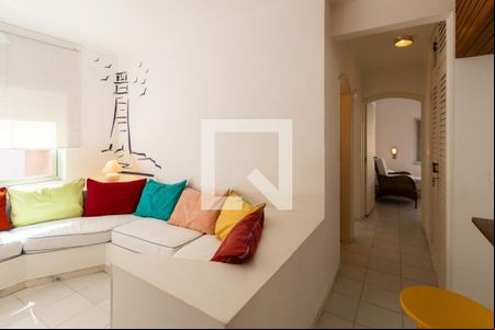 Sala de apartamento para alugar com 2 quartos, 80m² em Balneario Cidade Atlantica, Guarujá