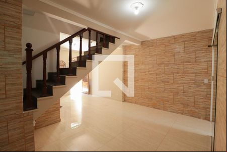 Sala de casa para alugar com 4 quartos, 180m² em Vila Santa Maria, São Paulo