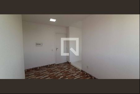 Sala de apartamento para alugar com 2 quartos, 42m² em Jardim Boa Vista (zona Oeste), Osasco