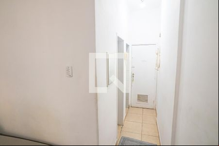 Corredor de kitnet/studio à venda com 1 quarto, 29m² em Santa Teresa, Rio de Janeiro