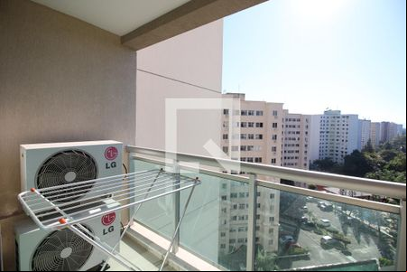 Sala - Varanda de apartamento para alugar com 1 quarto, 40m² em Jacarepaguá, Rio de Janeiro