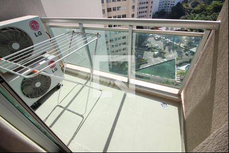 Sala - Varanda de apartamento para alugar com 1 quarto, 40m² em Jacarepaguá, Rio de Janeiro