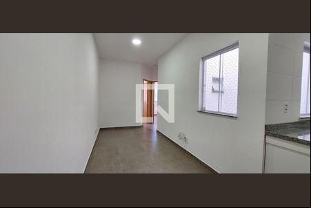 Sala de apartamento para alugar com 2 quartos, 122m² em Jardim Las Vegas, Santo André