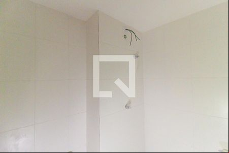 Banheiro de kitnet/studio para alugar com 1 quarto, 26m² em Conjunto Residencial José Bonifácio, São Paulo