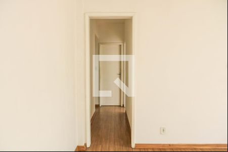 Corredor de apartamento para alugar com 2 quartos, 56m² em Cascadura, Rio de Janeiro