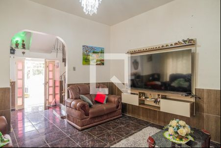 Sala de casa à venda com 4 quartos, 200m² em Azenha, Porto Alegre