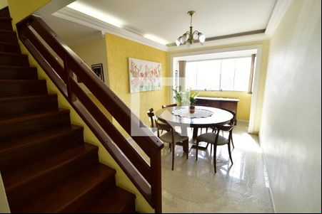 Sala 1 de apartamento para alugar com 4 quartos, 176m² em Ponte Preta, Campinas