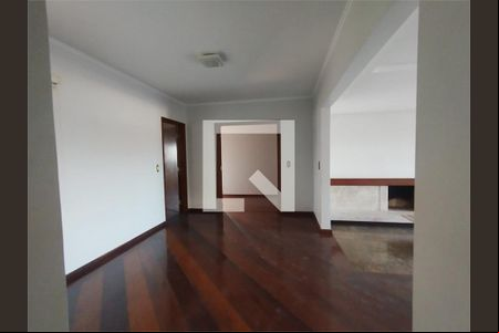 Apartamento à venda com 4 quartos, 230m² em Vila Galvão, Guarulhos